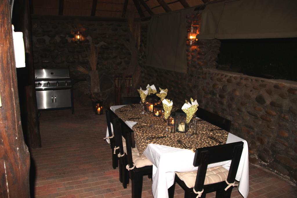 River House Hoedspruit Bagian luar foto