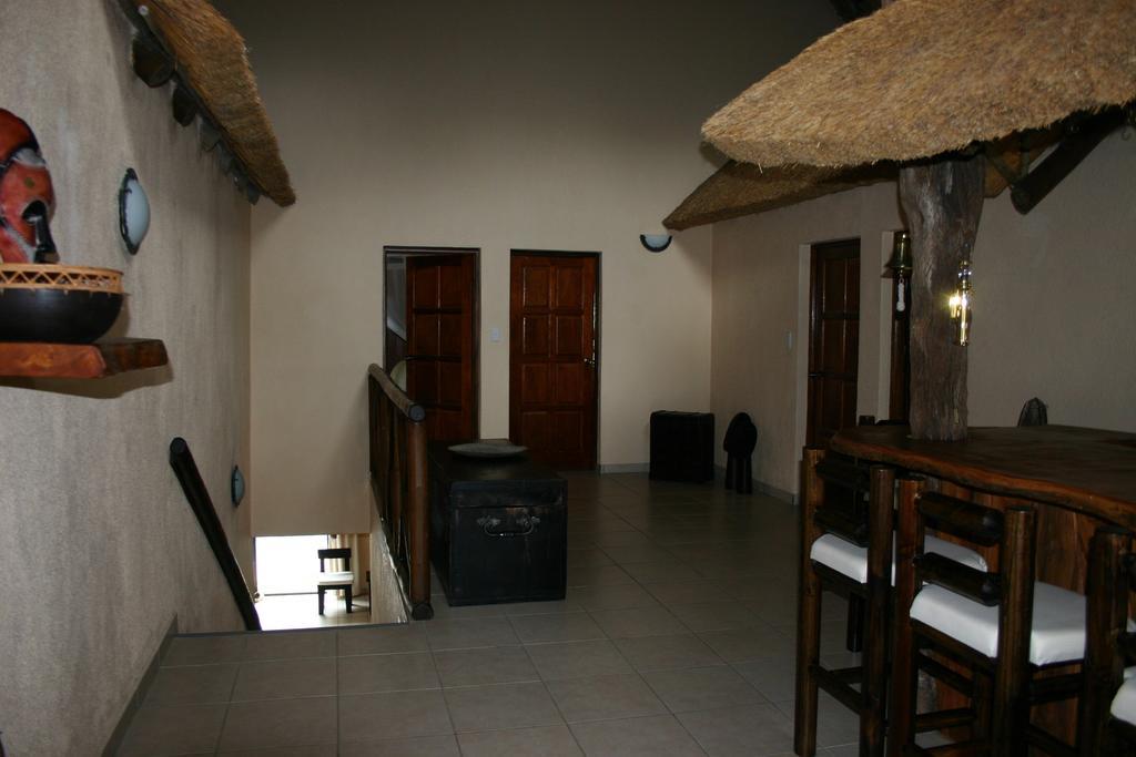 River House Hoedspruit Bagian luar foto
