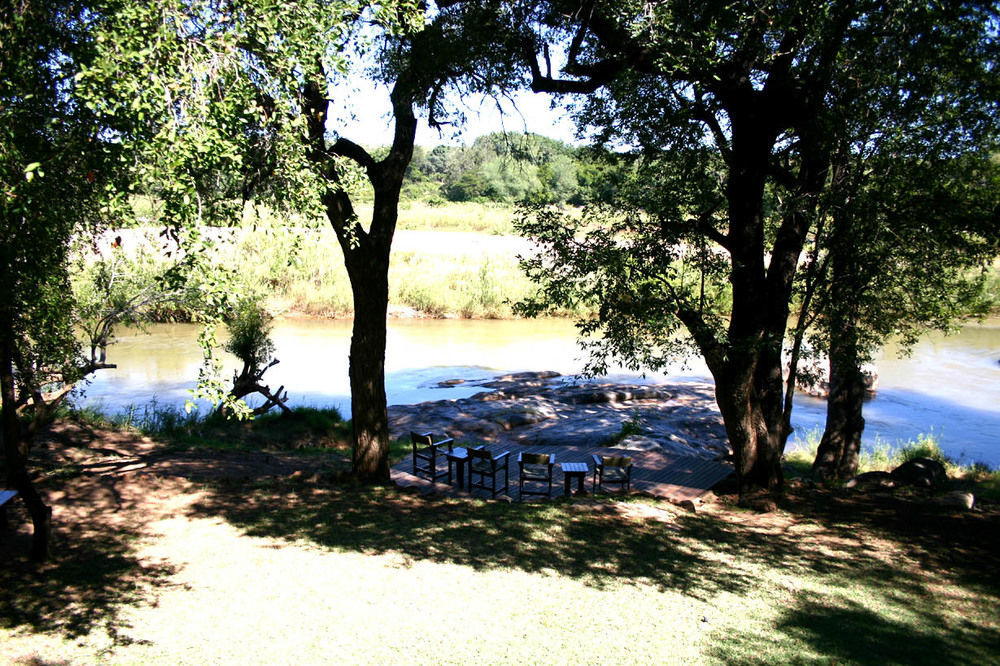 River House Hoedspruit Bagian luar foto